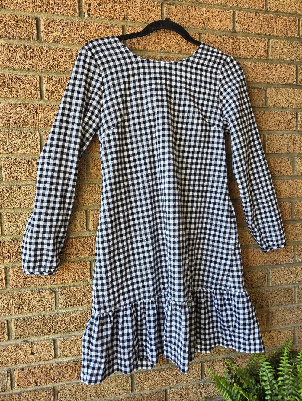 J.Crew Black White Gingham Long Sleeve Mini Dress Back Bow Tie Ruffle Hem XS